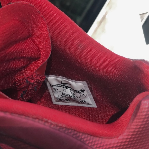 red and maroon Nike hyperfusion - Picture 4 of 5